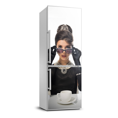 Naklejka Tapeta na lodówkę Kobieta w okularach