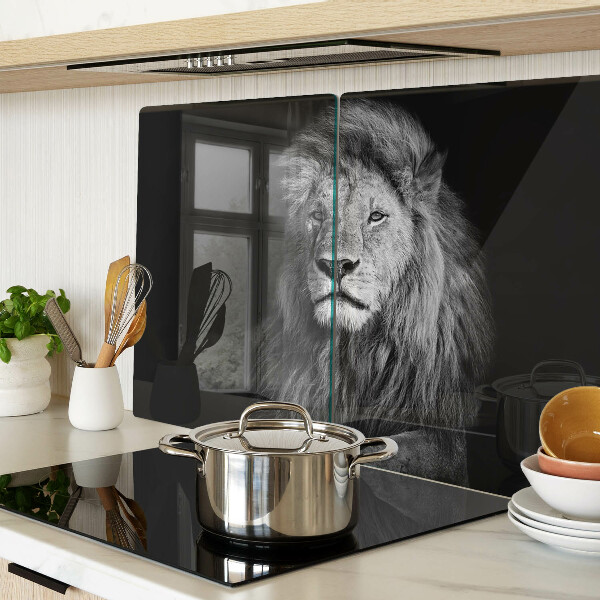 Szklana deska do krojenia z grafiką lwa w czerni i bieli