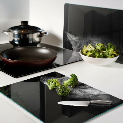 Szklana deska kuchenna z motywem wilka w odcieniach szarości