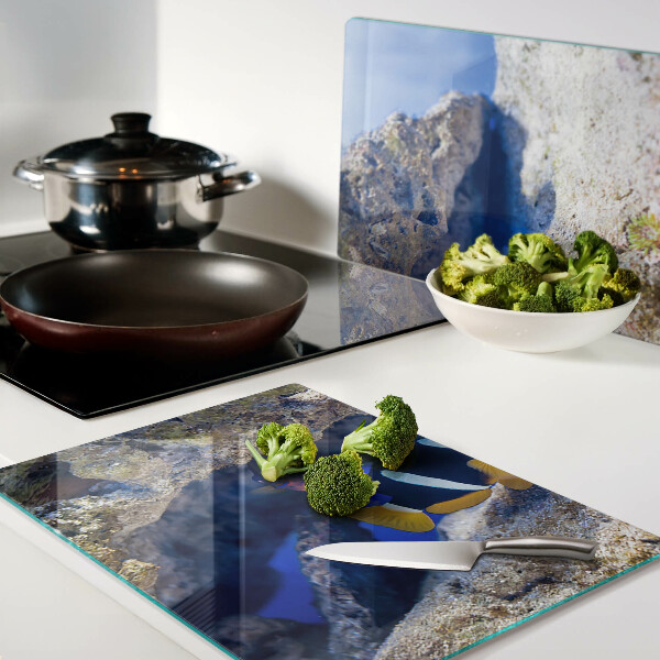 Deska kuchenna szklana z nadrukiem rybki na tle rafy koralowej