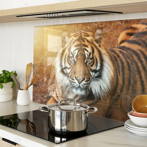 Szklana deska do krojenia z nadrukiem przedstawiającym tygrysa w promieniach słońca