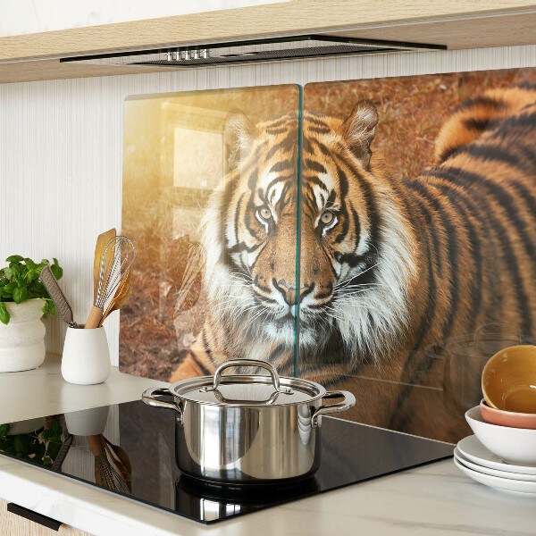 Szklana deska do krojenia z nadrukiem przedstawiającym tygrysa w promieniach słońca