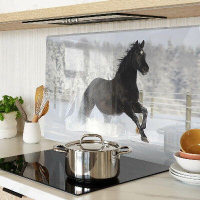 Deska kuchenna szklana z motywem konia w zimowym krajobrazie