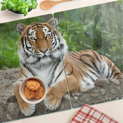 Szklana deska do krojenia z motywem tygrysa w naturalnym środowisku