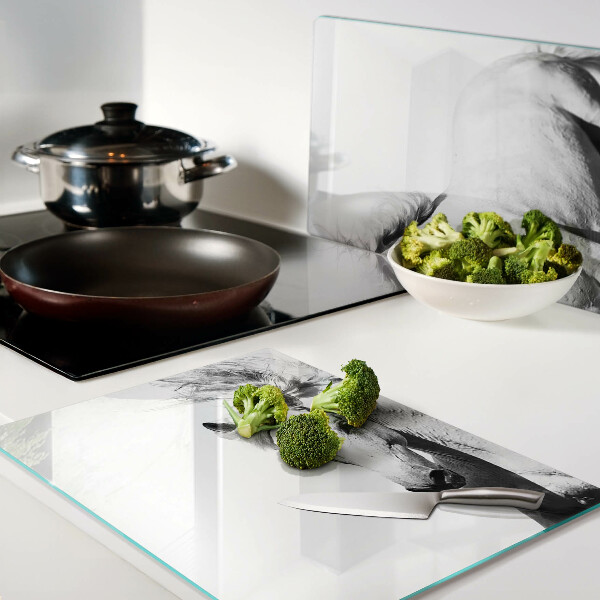 Szklana deska kuchenna z motywem konia w czerni i bieli