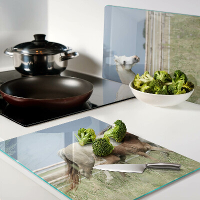 Szklana deska do krojenia z motywem konia z źrebakiem na łące