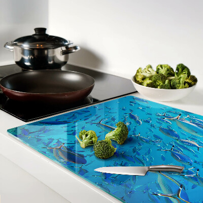 Szklana deska do krojenia z nadrukiem przedstawiającym ławicę ryb w przejrzystej wodzie