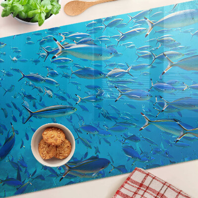 Szklana deska do krojenia z nadrukiem przedstawiającym ławicę ryb w przejrzystej wodzie