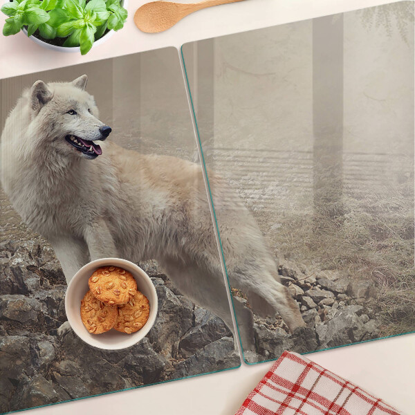 Szklana deska do krojenia z motywem wilka stojącego na skalistej górze