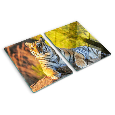 Szklana deska do krojenia z nadrukiem tygrysa na tle naturalnego krajobrazu
