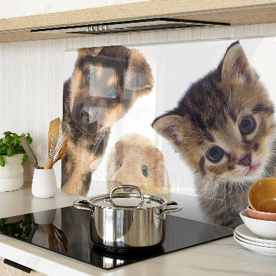 Deska kuchenna szklana z nadrukiem przedstawiającym psy, koty i króliki