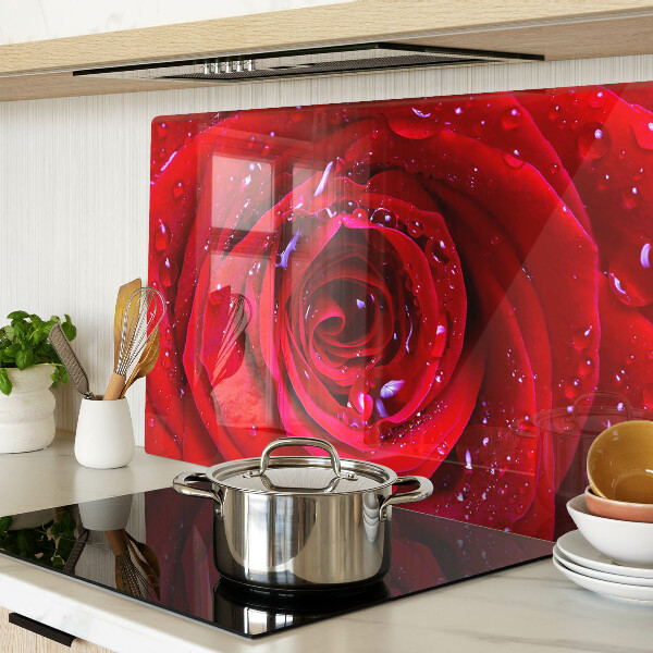 Deska kuchenna szklana z motywem czerwonej róży z kroplami wody