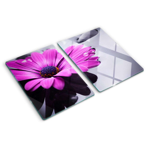 Szklana deska do krojenia z motywem fioletowego kwiatu z kroplami wody