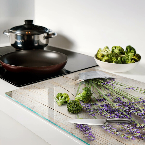 Szklana deska kuchenna z nadrukiem przedstawiającym lawendę w doniczce na drewnianym tle