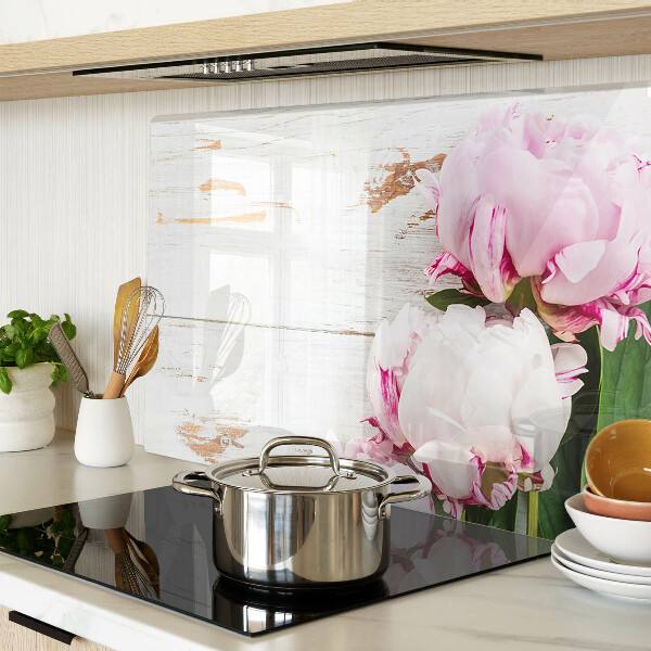 Deska kuchenna szklana z motywem kwiatów piwonii na tle drewna