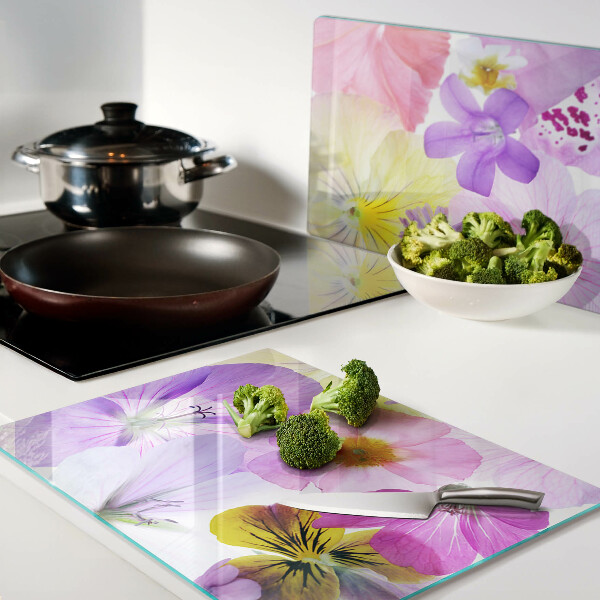Szklana deska do krojenia z motywem kwiatów w pastelowych kolorach