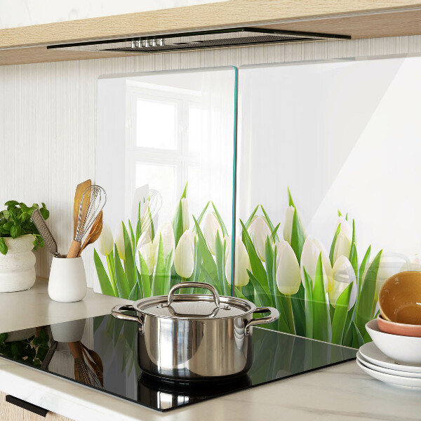 Deska kuchenna szklana z motywem tulipanów na tle zielonej trawy