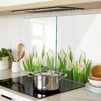 Deska kuchenna szklana z motywem tulipanów na tle zielonej trawy