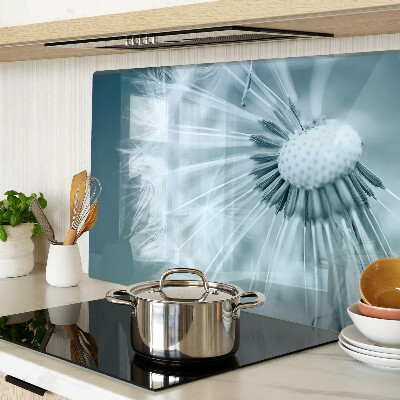 Szklana deska do krojenia z nadrukiem dmuchawców na tle nieba