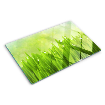 Szklana deska do krojenia z motywem zielonej trawy z kroplami wody