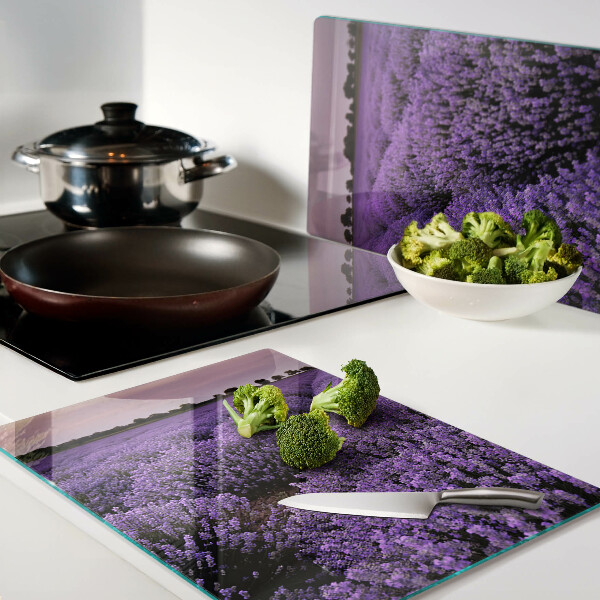 Szklana deska do krojenia z nadrukiem pola lawendy w pełnym rozkwicie