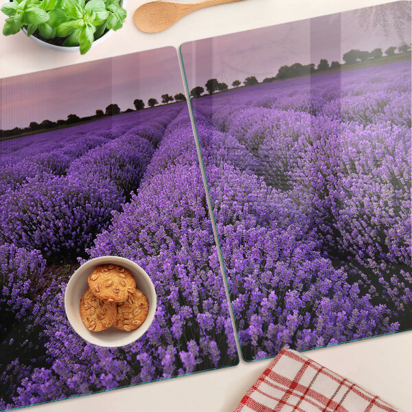 Szklana deska do krojenia z nadrukiem pola lawendy w pełnym rozkwicie