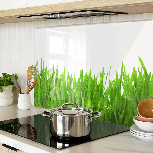 Deska kuchenna szklana z motywem zielonej trawy z kroplami wody