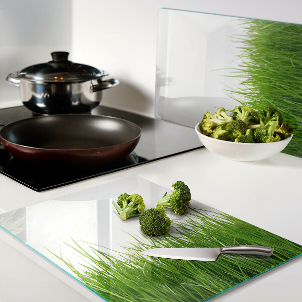 Szklana deska kuchenna z motywem trawy w słońcu