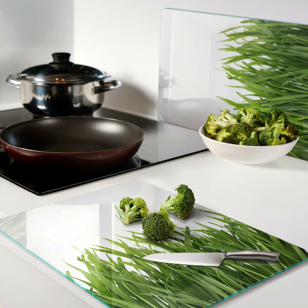 Deska kuchenna szklana z motywem zielonej trawy