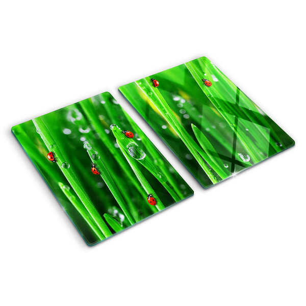 Szklana deska do krojenia z nadrukiem kropli wody na trawie z motywem biedronek