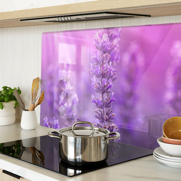 Szklana deska do krojenia z motywem lawendowych kwiatów na purpurowym tle