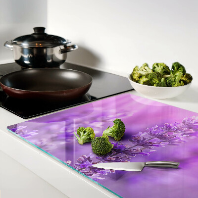 Szklana deska do krojenia z motywem lawendowych kwiatów na purpurowym tle