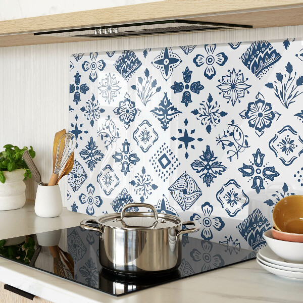 Szklana deska kuchenna z motywem kwiatowym w stylu folkowym