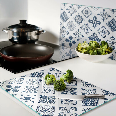 Szklana deska kuchenna z motywem kwiatowym w stylu folkowym