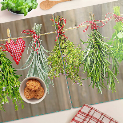 Szklana deska do krojenia z motywem ziół na sznurku