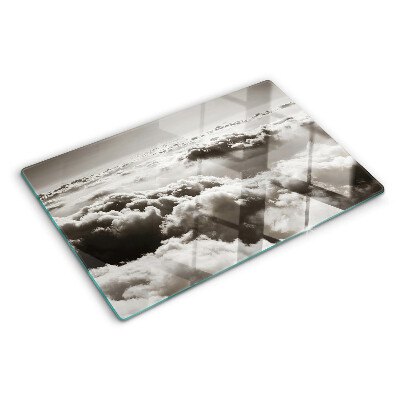 Szklana deska do krojenia z motywem chmur w odcieniach szarości