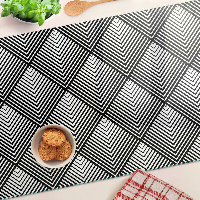 Szklana deska kuchenna z geometrycznym wzorem w czerni i bieli