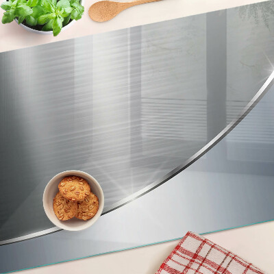 Szklana deska do krojenia w metalicznym połysku z subtelnymi refleksami