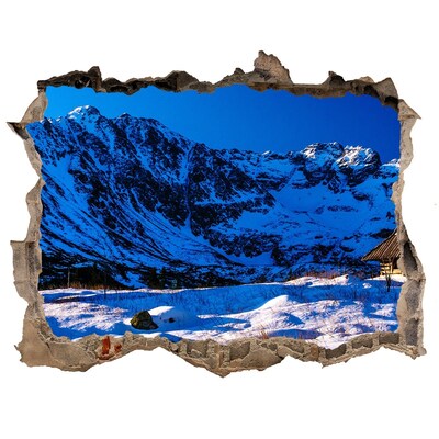 Dziura 3d w ścianie naklejka Zimowa chatka w górach