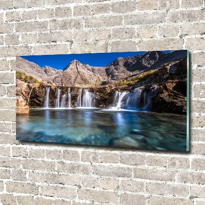 Foto obraz szkło akryl Wodospad w górach