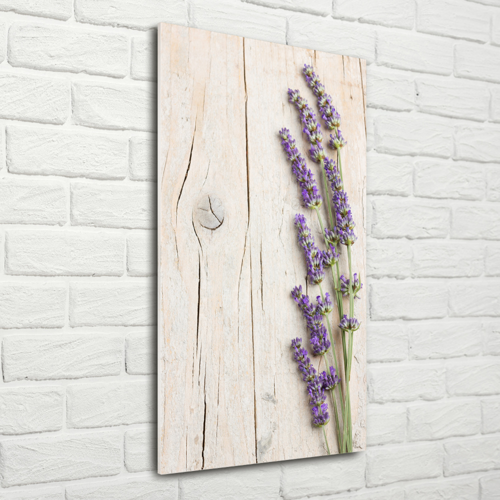Foto obraz na szkle pionowy Lawenda na drewnie