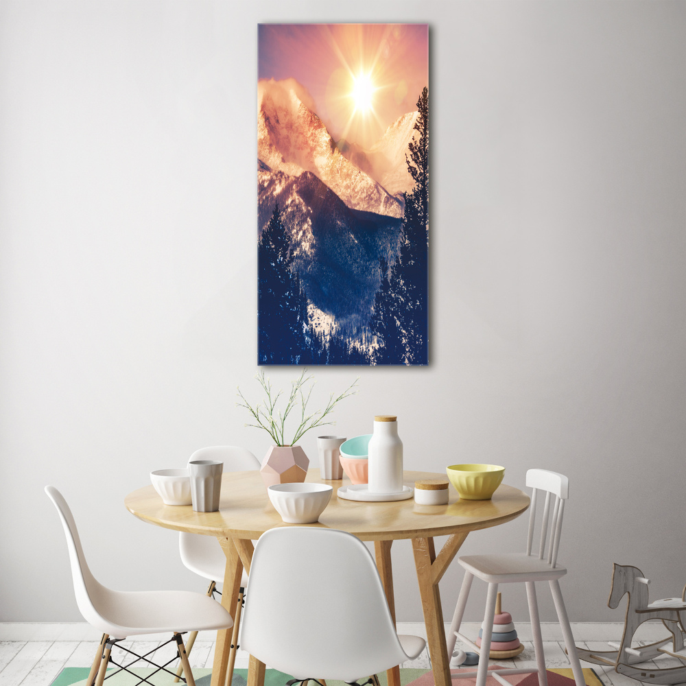 Foto obraz na szkle pionowy Słońce nad górami