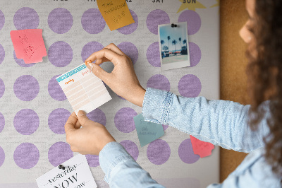 Korkowa tablica Planer miesięczny z kolorowymi kropkami
