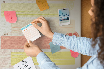 Tablica korkowa na ścianę Kolorowy tygodniowy plan posiłków dla rodziny