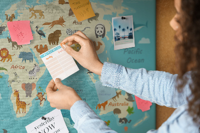Tablica korkowa Mapa świata z dzikimi zwierzętami