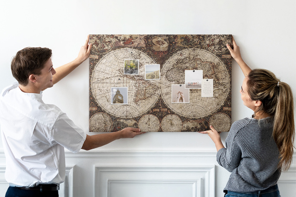 Tablica korkowa z nadrukiem Starożytna mapa świata z detalami geograficznymi