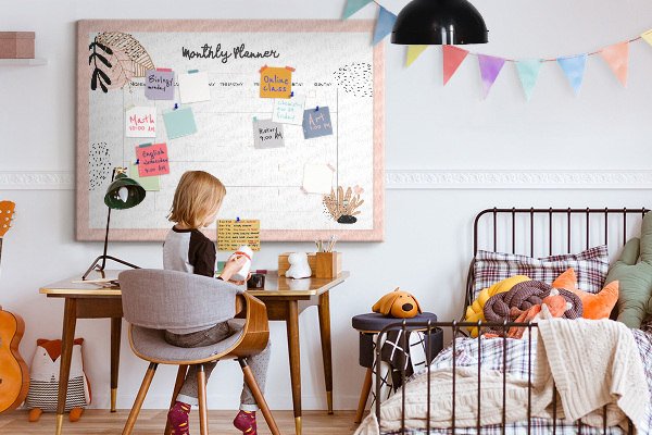 Tablica korkowa Stylowy planner miesięczny z roślinnymi akcentami