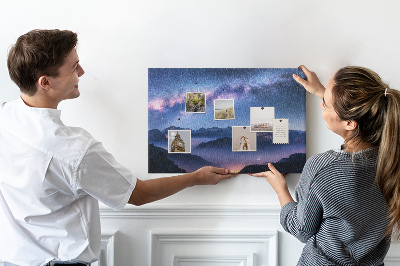 Tablica korkowa z nadrukiem Nocne niebo nad górskim krajobrazem