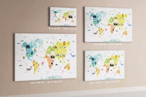 Tablica korkowa ozdobna Mapa świata z ilustracjami zwierząt.