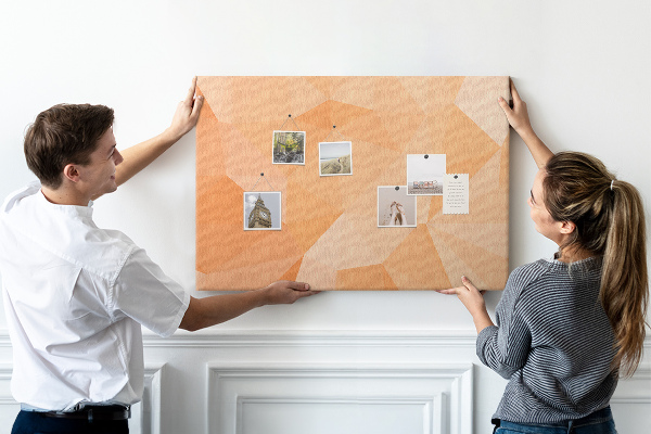 Tablica korkowa ozdobna Geometryczne odcienie pomarańczu w trójkątach